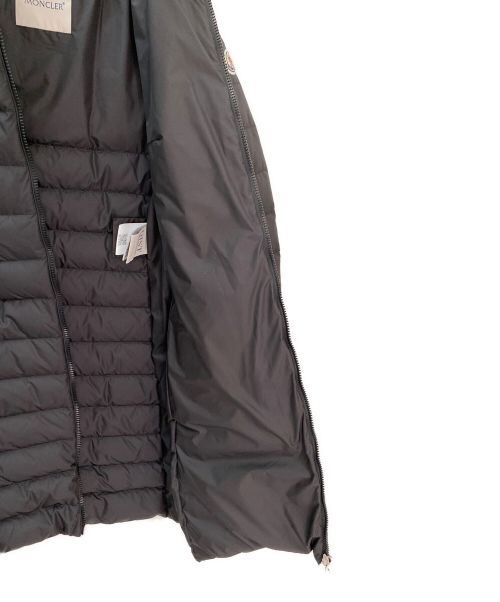 MONCLER（モンクレール）MONCLER (モンクレール) CAPUCINO/ダウンコート ブラックの古着・服飾アイテム
