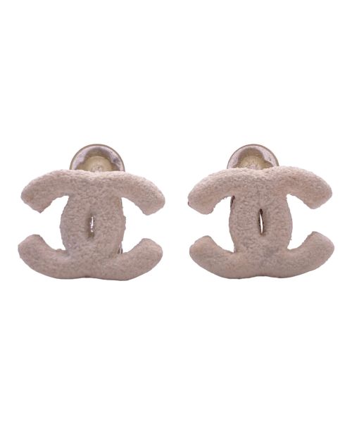 CHANEL（シャネル）CHANEL (シャネル) ココマークイヤリング ホワイトの古着・服飾アイテム