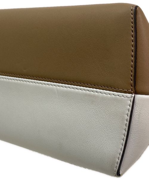 FENDI（フェンディ）FENDI (フェンディ) バイザウェイ ホワイト×ブラウンの古着・服飾アイテム