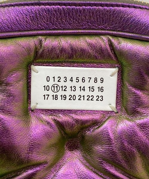 Maison Margiela（メゾンマルジェラ）Maison Margiela (メゾンマルジェラ) glam slamショルダーバッグ メタリックパープルの古着・服飾アイテム