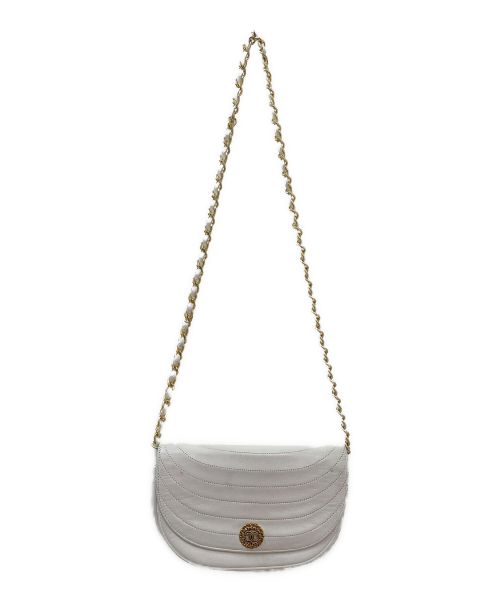 CHANEL（シャネル）CHANEL (シャネル) ハーフムーンチェーンショルダーバッグ ホワイトの古着・服飾アイテム