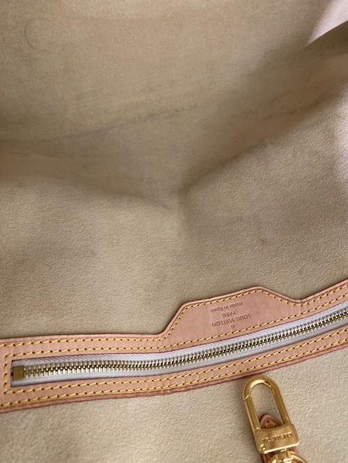 LOUIS VUITTON（ルイ ヴィトン）LOUIS VUITTON (ルイ ヴィトン) ハムステッドMM ホワイト×ベージュ サイズ:MMの古着・服飾アイテム