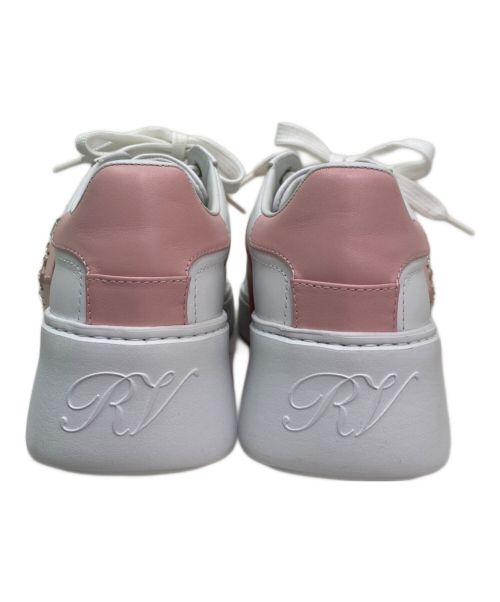 Roger Vivier（ロジェ ヴィヴィエ）Roger Vivier (ロジェ ヴィヴィエ) ヴィヴスケートストラスバックルスニーカー ホワイト×ピンク サイズ:36 1/2 未使用品の古着・服飾アイテム