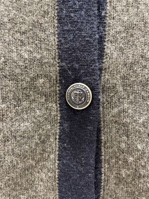 CHANEL（シャネル）CHANEL (シャネル) アンカーボタンニットカーディガン グレー×ネイビー サイズ:38の古着・服飾アイテム
