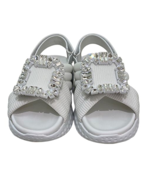 Roger Vivier（ロジェ ヴィヴィエ）Roger Vivier (ロジェ ヴィヴィエ) エンベリッシュドバックルサンダル ホワイト サイズ:35の古着・服飾アイテム