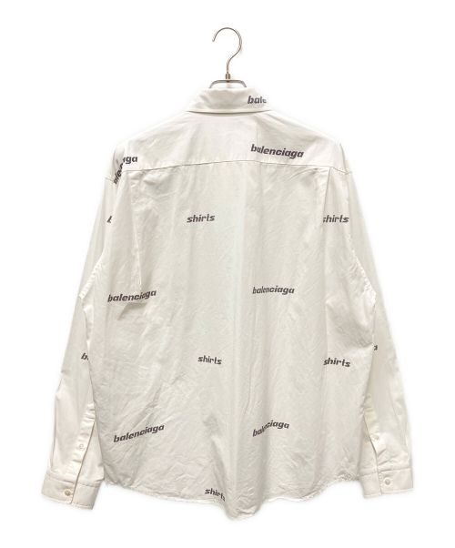 BALENCIAGA（バレンシアガ）BALENCIAGA (バレンシアガ) オールオーバー ロゴ プリント ロングスリーブ シャツ ホワイト サイズ:SIZE37の古着・服飾アイテム