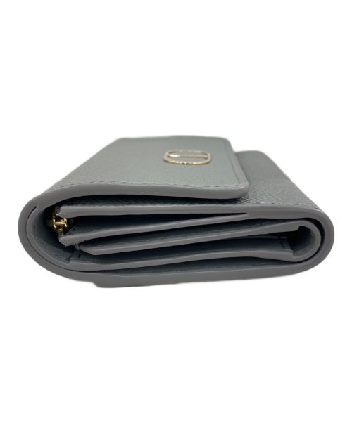 Christian Dior（クリスチャン ディオール）Christian Dior (クリスチャン ディオール) 30 Montaigne Lotus ウォレット グレー系の古着・服飾アイテム