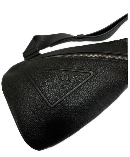 PRADA（プラダ）PRADA (プラダ) クロスヴィッテロダイノレザーバッグ ブラックの古着・服飾アイテム
