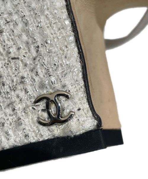 CHANEL（シャネル）CHANEL (シャネル) ツイードパンプス ホワイト×ブラック サイズ:36の古着・服飾アイテム