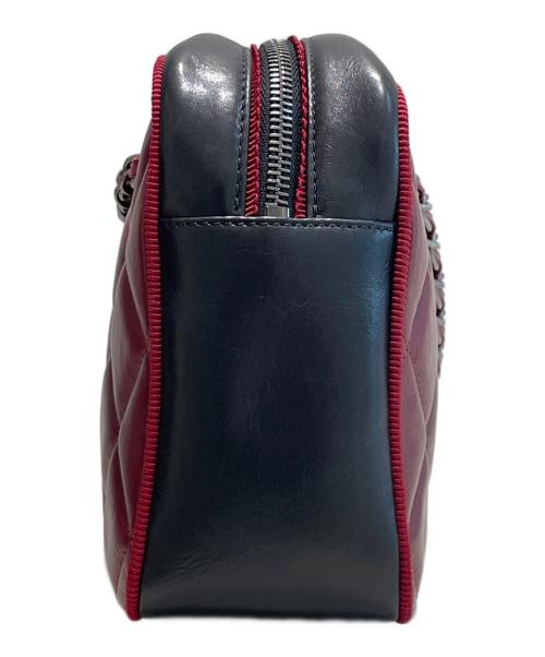 CHANEL（シャネル）CHANEL (シャネル) バイカラーチェーンショルダーバッグ ボルドー×ブラックの古着・服飾アイテム