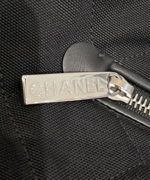 CHANEL（シャネル）CHANEL (シャネル) キャンバストートバッグ ブラック×パープルの古着・服飾アイテム