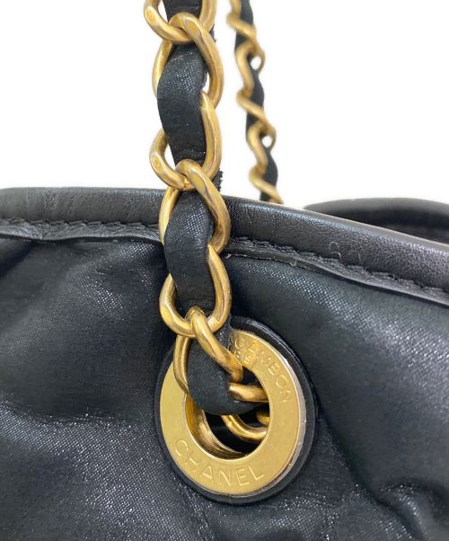 CHANEL（シャネル）CHANEL (シャネル) キルティングトートバッグ ブラックの古着・服飾アイテム