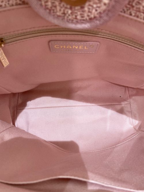 CHANEL（シャネル）CHANEL (シャネル) ドーヴィルチェーンショルダーバッグ ピンクの古着・服飾アイテム