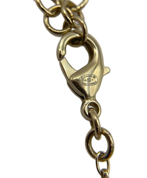 CHANEL（シャネル）CHANEL (シャネル) パールフラワーモチーフネックレス ゴールド×ホワイトの古着・服飾アイテム