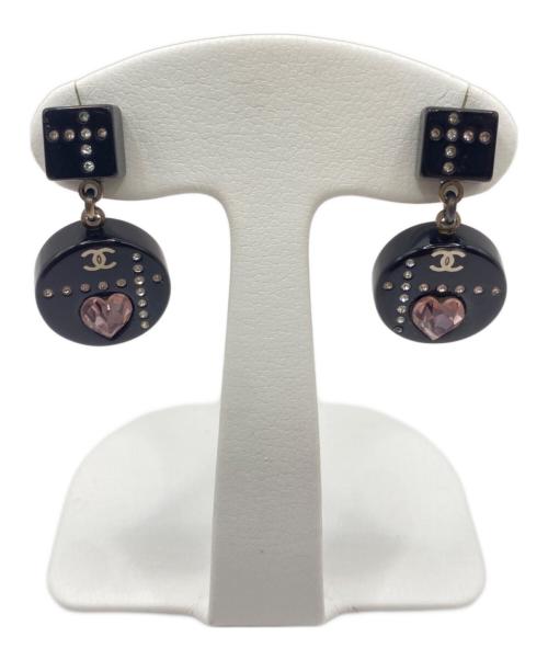 CHANEL（シャネル）CHANEL (シャネル) ラインストーンスイングハートピアス ブラック×ピンクの古着・服飾アイテム