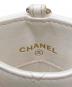 中古・古着 CHANEL (シャネル) ココマークチェーンカードケース ホワイト：55000円