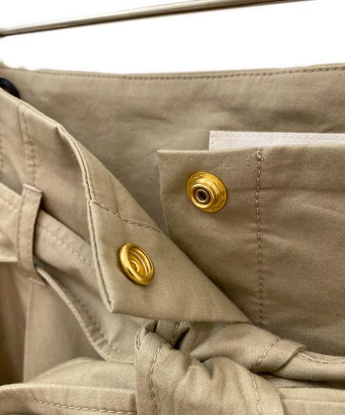 CELINE（セリーヌ）CELINE (セリーヌ) トリオンフボタンロングスカート ベージュ サイズ:36の古着・服飾アイテム
