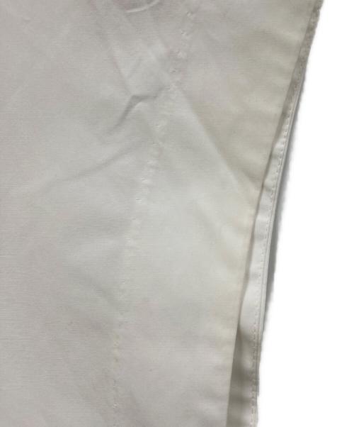 UN3D.（アンスリード）UN3D. (アンスリード) ブラウス ホワイト サイズ:SIZE Fの古着・服飾アイテム