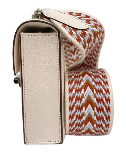 HERMES（エルメス）HERMES (エルメス) ヴェルーミニストラップバッグ アイボリー×オレンジの古着・服飾アイテム
