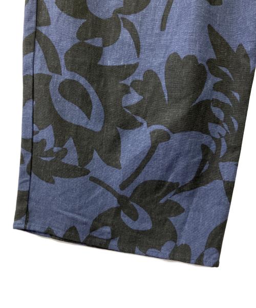 BEAUTY&YOUTH（ビューティーアンドユース）BEAUTY&YOUTH (ビューティーアンドユース) ボタニカル柄リネンパンツ ネイビー サイズ:Mの古着・服飾アイテム