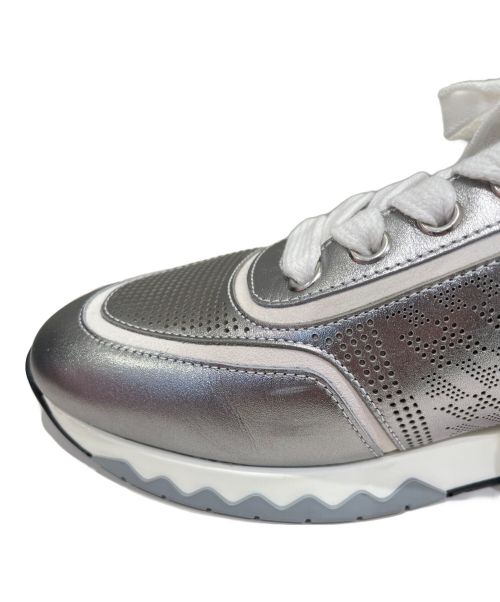 HERMES（エルメス）HERMES (エルメス) C-Addict Sneakers シルバー サイズ:37 1/2の古着・服飾アイテム