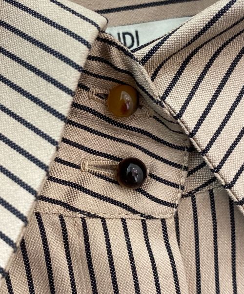 FENDI（フェンディ）FENDI (フェンディ) シルクストライプリングシャツ ベージュ サイズ:42の古着・服飾アイテム