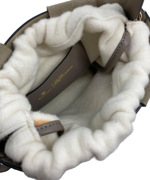 ZANCHETTI（ザンケッティー）ZANCHETTI (ザンケッティー) WOVEN BUCKET SMALL BAG グレージュの古着・服飾アイテム