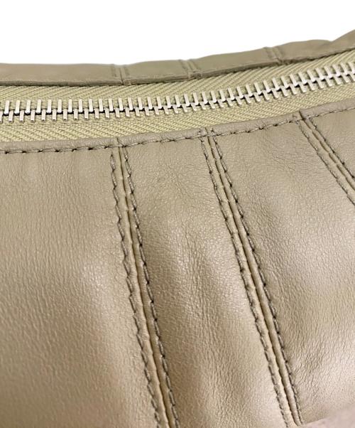 LEMAIRE（ルメール）LEMAIRE (ルメール) Small Croissant Bag オリーブ サイズ:スモールの古着・服飾アイテム