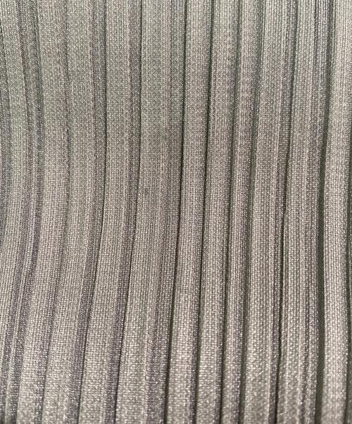 PLEATS PLEASE（プリーツプリーズ）PLEATS PLEASE (プリーツプリーズ) プリーツカットソー チャコールグレー サイズ:4の古着・服飾アイテム