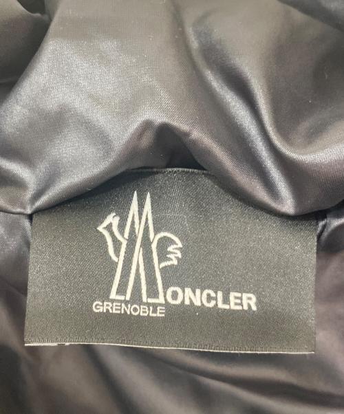 MONCLER GRENOBLE（モンクレール グルノーブル）MONCLER GRENOBLE (モンクレール グルノーブル) グルノーブル ボア ダウンジャケット ホワイト サイズ:XSの古着・服飾アイテム