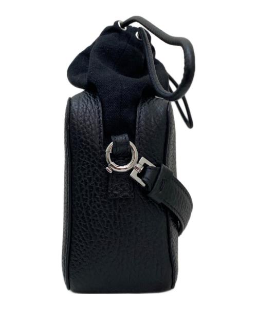 Maison Margiela（メゾンマルジェラ）Maison Margiela (メゾンマルジェラ) CAMERA BAG MEDIUM ブラックの古着・服飾アイテム