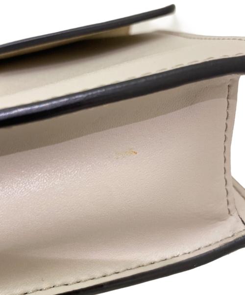 FENDI（フェンディ）FENDI (フェンディ) キャナイ スモールチェーンショルダー ライトベージュ サイズ:スモールの古着・服飾アイテム