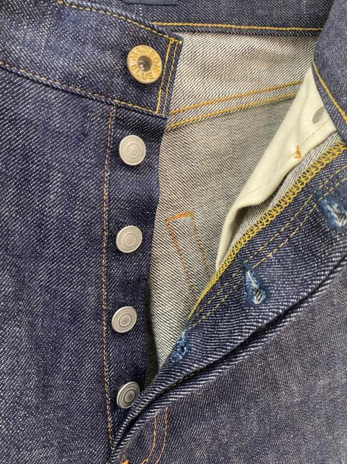 MADISON BLUE（マディソンブルー）MADISON BLUE (マディソンブルー) HEM CUT OFF STRAIGHT D DENIM インディゴ サイズ:02の古着・服飾アイテム