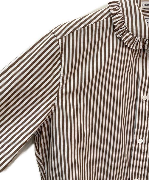 MADISON BLUE（マディソンブルー）MADISON BLUE (マディソンブルー) ROUND COLLAR FRILL SH B.STRIPE ブラウン×ホワイト サイズ:02の古着・服飾アイテム