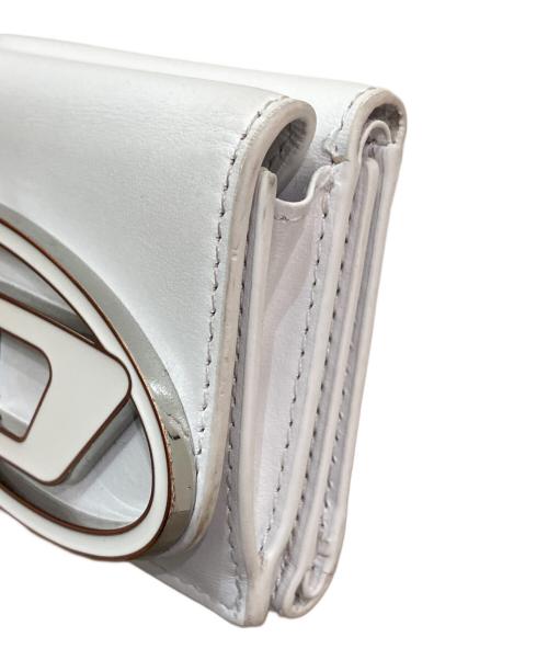 DIESEL（ディーゼル）DIESEL (ディーゼル) 1dr tri fold coin xs ii ホワイトの古着・服飾アイテム