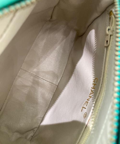 CHANEL（シャネル）CHANEL (シャネル) フリンジチェーンショルダーバッグ グリーンの古着・服飾アイテム