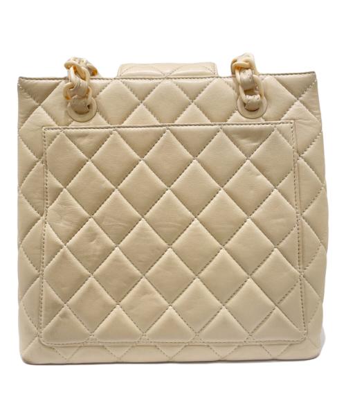 CHANEL（シャネル）CHANEL (シャネル) ココマーク プラチェーントートバッグ ホワイトの古着・服飾アイテム
