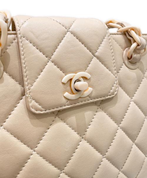 CHANEL（シャネル）CHANEL (シャネル) ココマーク プラチェーントートバッグ ホワイトの古着・服飾アイテム