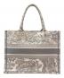 Christian Dior (クリスチャン ディオール) Dior Book Tote バッグ ミディアム ホワイト サイズ:ミディアム：200000円