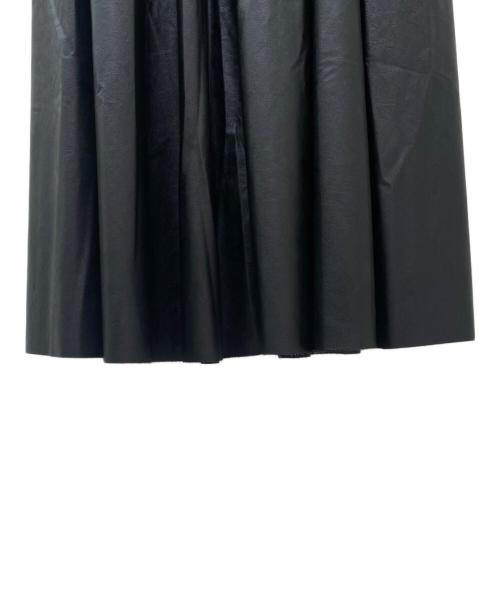 SACRA（サクラ）SACRA (サクラ) SYNTHETIC LEATHER SKIRT ブラック サイズ:38 未使用品の古着・服飾アイテム