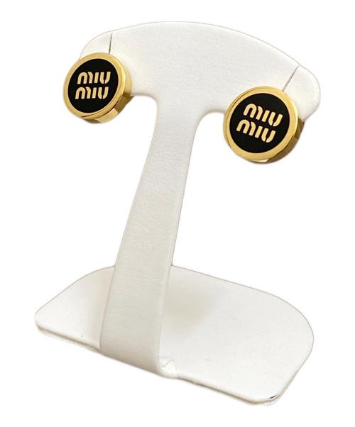 MIU MIU（ミュウミュウ）MIU MIU (ミュウミュウ) エナメルメタル ピアス ブラック×ゴールドの古着・服飾アイテム