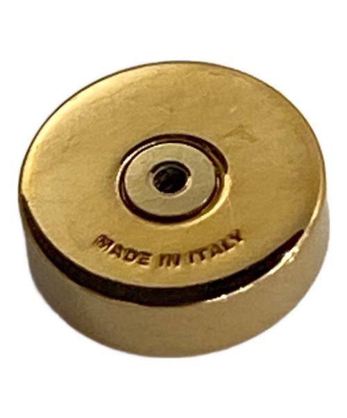 MIU MIU（ミュウミュウ）MIU MIU (ミュウミュウ) エナメルメタル ピアス ブラック×ゴールドの古着・服飾アイテム