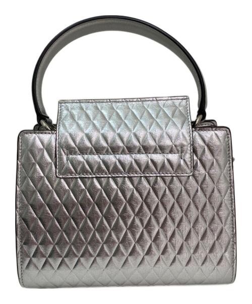 Salvatore Ferragamo（サルヴァトーレ フェラガモ）Salvatore Ferragamo (サルヴァトーレ フェラガモ) ヴァラ・リボン チェーンショルダーバッグ シルバーの古着・服飾アイテム