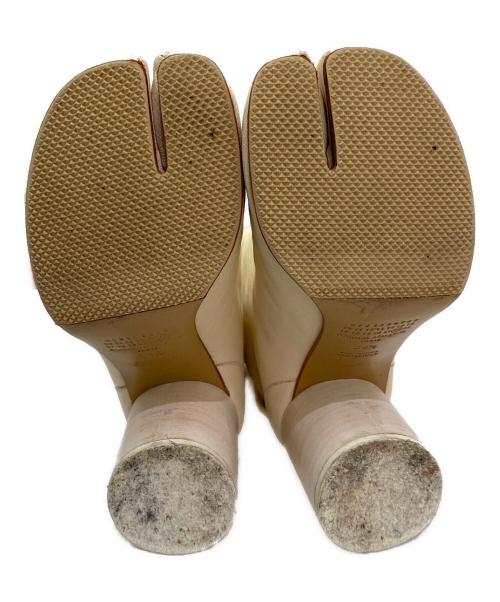 Maison Margiela（メゾンマルジェラ）Maison Margiela (メゾンマルジェラ) タビブーツ アイボリー サイズ:36 1/2の古着・服飾アイテム