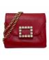 Roger Vivier（ロジェ ヴィヴィエ）の古着「チェーンウォレット」｜レッド