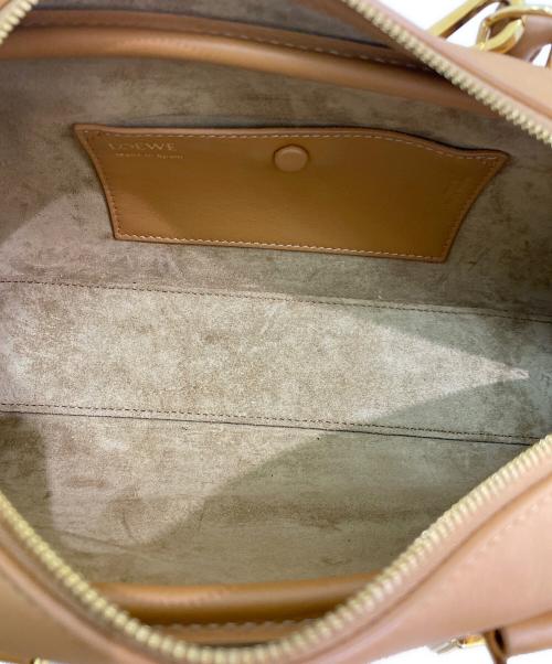 LOEWE（ロエベ）LOEWE (ロエベ) アマソナ23 クロップド バッグ ウォームデザート サイズ:23の古着・服飾アイテム