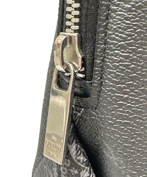 Berluti（ベルルッティ）Berluti (ベルルッティ) Bang & Olufsen (バング＆オルフセン) Sound Pouch/レザーポーチ ブラックの古着・服飾アイテム