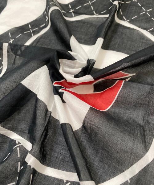 CHANEL（シャネル）CHANEL (シャネル) スカーフ ブラック×ホワイトの古着・服飾アイテム