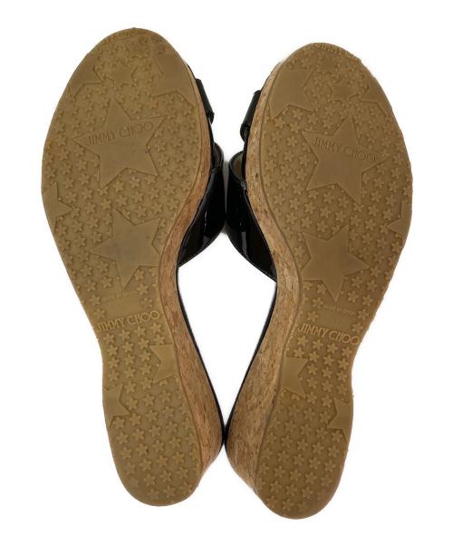 JIMMY CHOO（ジミーチュウ）JIMMY CHOO (ジミーチュウ) パテントレザーウェッジサンダル ブラック サイズ:36の古着・服飾アイテム