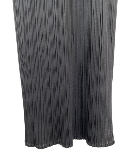 PLEATS PLEASE（プリーツプリーズ）PLEATS PLEASE (プリーツプリーズ) ノースリーブワンピース ブラック サイズ:1の古着・服飾アイテム